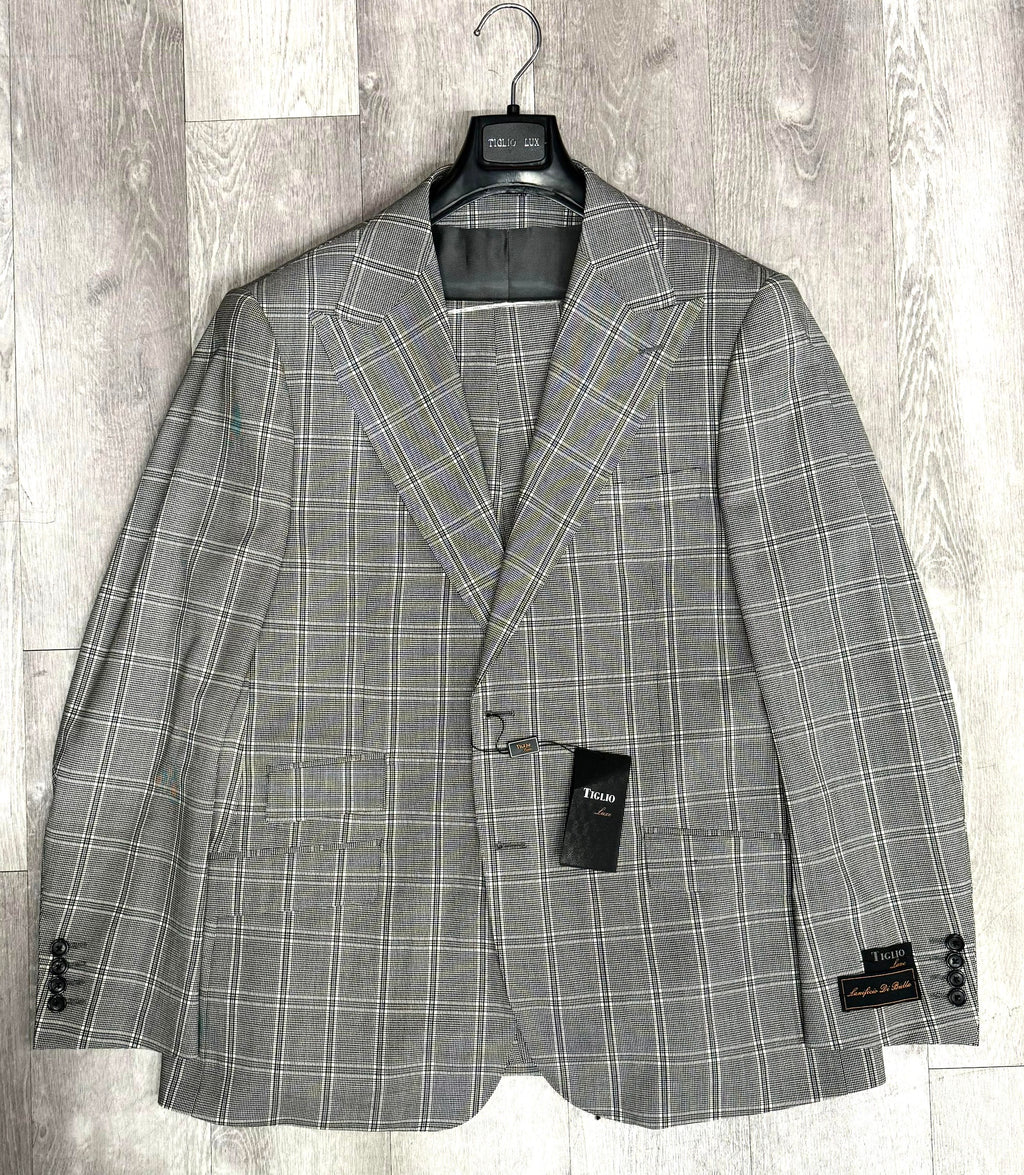 Tiglio Luxe Prosecco  Modern Fit, TL4225, Pure Wool Suit & Vest