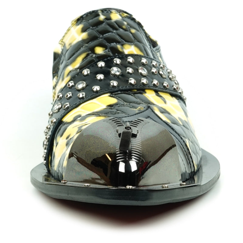 Back view of the shiny FI-6942 Black White Fiesso by Aurelio Garcia, featuring a black patent leather finish with a distinctive yellow and white pattern, adorned with metal studs on the side and a black sole for both style and comfort.