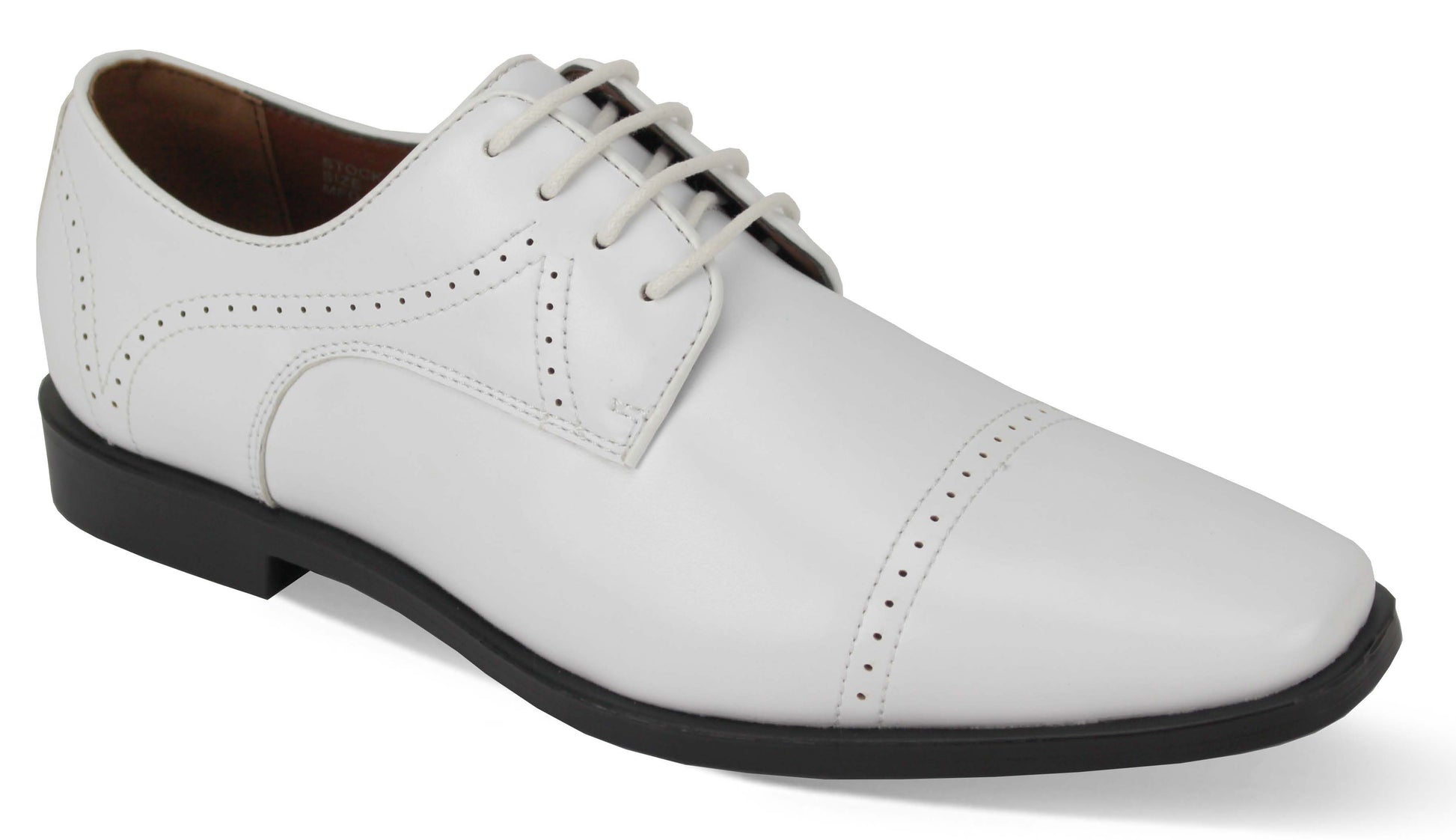 Antonio Cerrelli 7000 White Shoes by Antonio Cerrelli showcase a refined design with a synthetic upper, elegant laces, intricate perforations on the cap toe, and a sleek black sole.