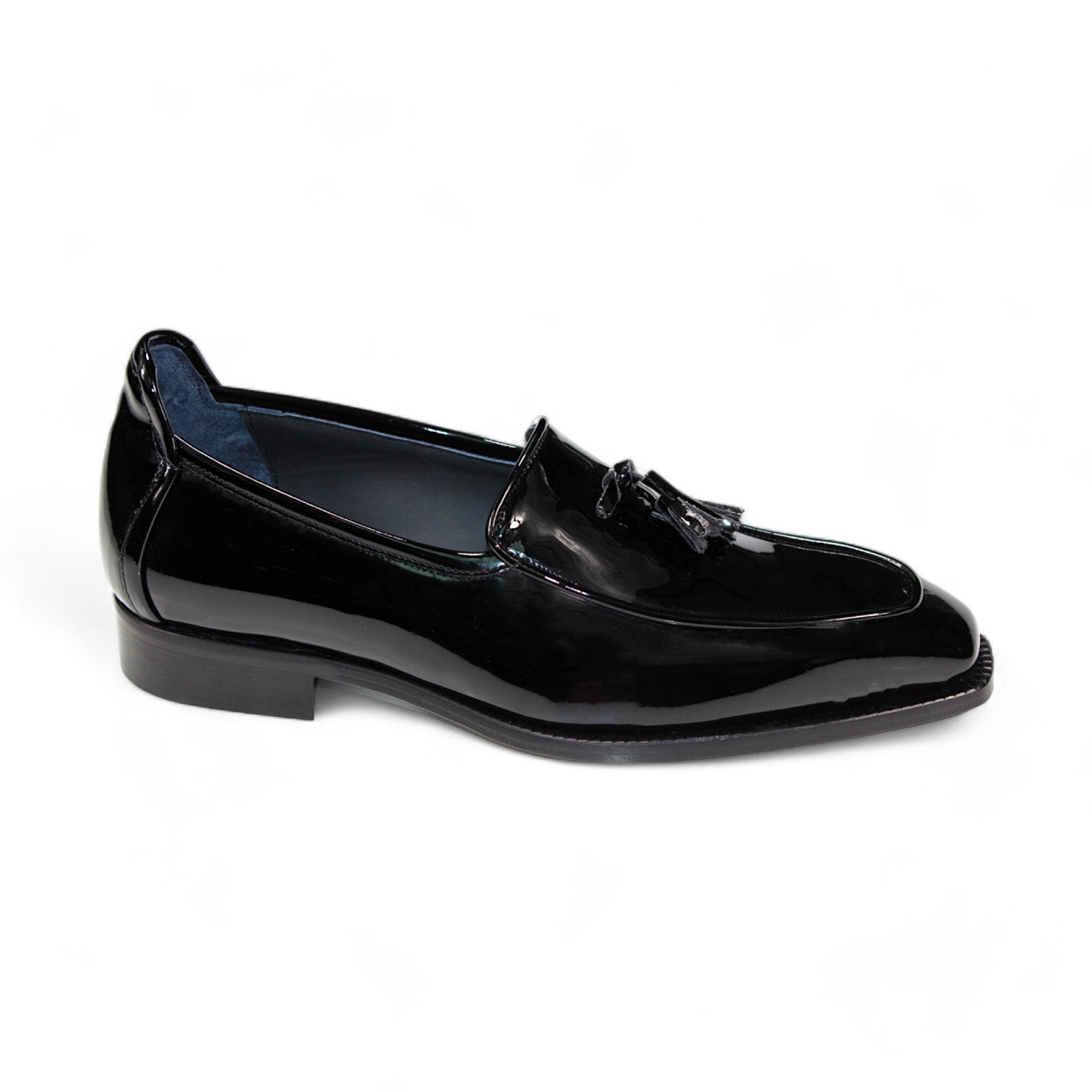 The Duca Di Matiste Fano (Black) is a pair of expertly crafted patent leather loafers featuring tassels and a low heel, made in Italy by Duca Di Matiste.