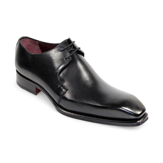 The Emilio Franco "Franco" Black Shoes are exquisitely crafted in Italy and feature a square toe design in black leather with subtle stitching, a low heel, and a lace-up closure.