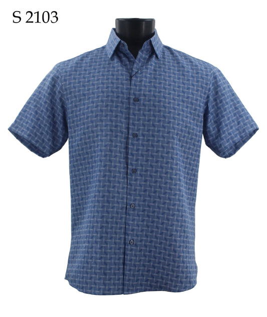 The Sangi Short Sleeve Shirt S 2103, displayed on a mannequin, highlights a contemporary style with its modern fit and subtle checkered pattern.