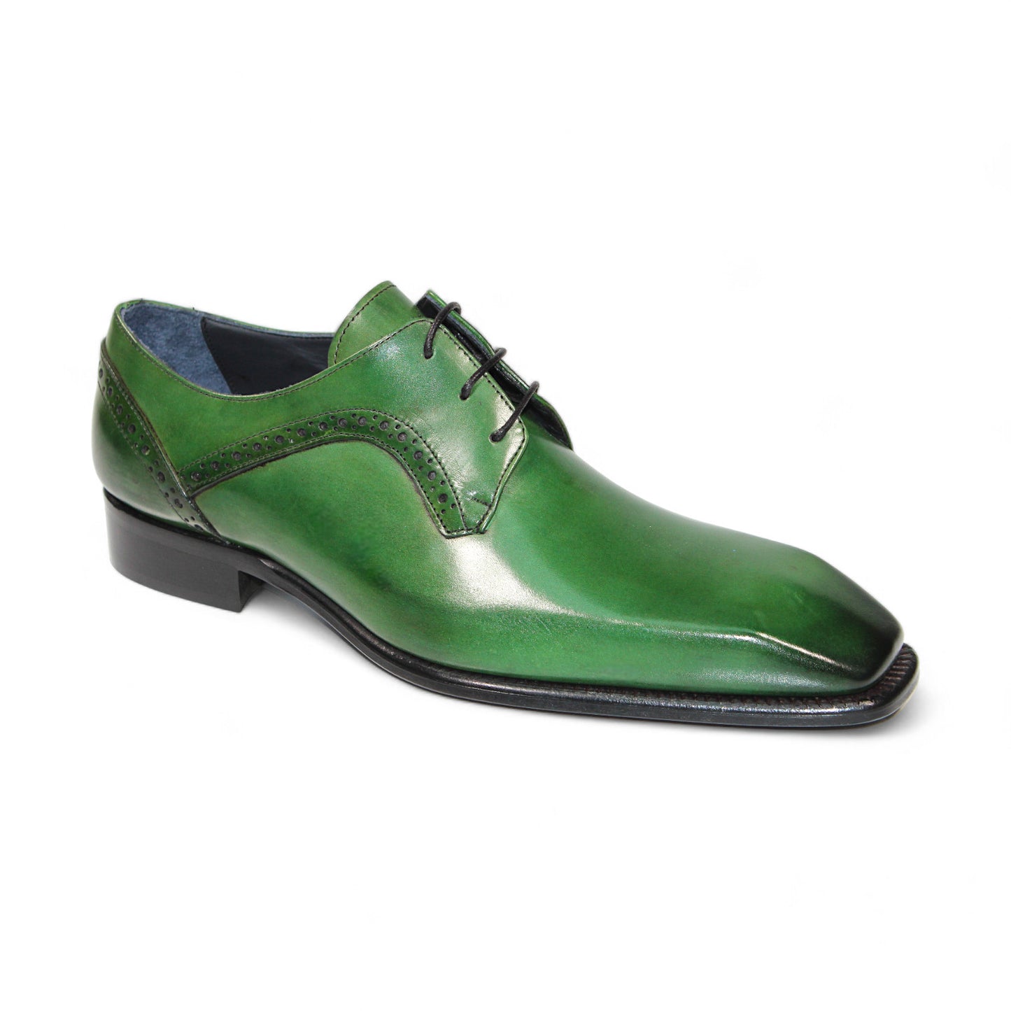 The Duca Di Matiste Spada (Green) dress shoe, crafted in Italy and featuring a green weave leather design with brogue detailing and black laces, displayed from the side.