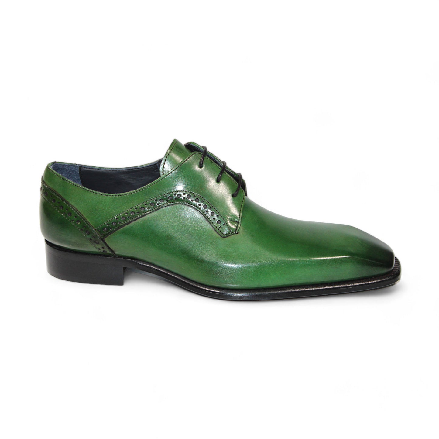 The Duca Di Matiste Spada (Green) dress shoe, crafted in Italy and featuring a green weave leather design with brogue detailing and black laces, displayed from the side.