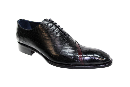 Introducing the Duca Di Matiste Torre in Black/Antique Red, a premium leather dress shoe featuring a shiny, textured surface with an embossed croco pattern and accented by a maroon diagonal stripe across the upper.