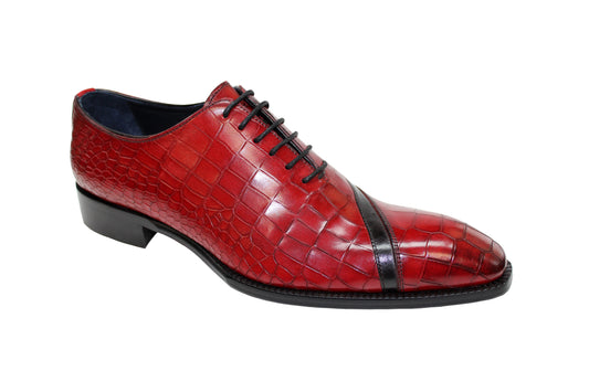 The Duca Di Matiste Torre in Red/Black displays exquisite craftsmanship with its embossed croco leather and elegant design, complete with black laces, highlighting its Italian origins.