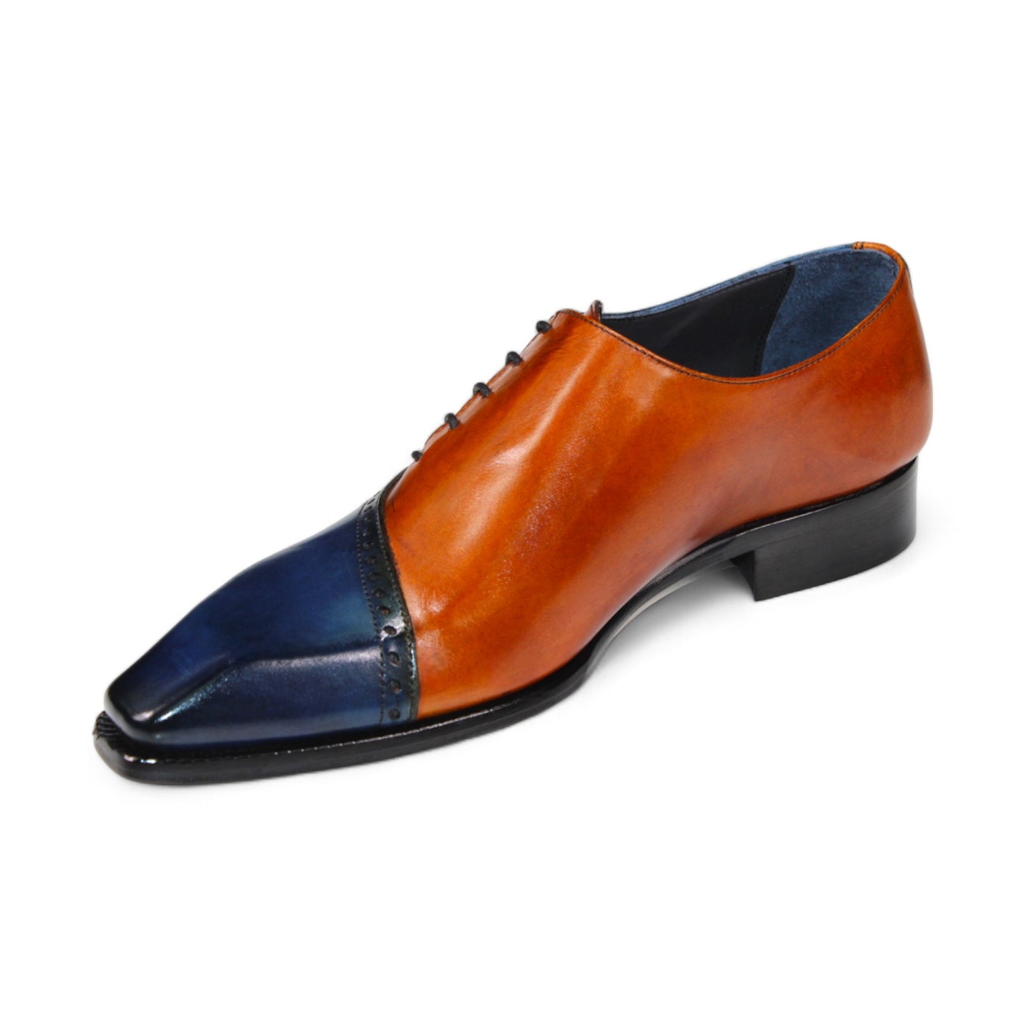 The Duca Di Matiste Veroli in Navy and Gold is an elegant two-tone oxford shoe, expertly crafted in Italy from genuine leather. It features a striking navy and gold upper, complemented by intricate stitching, a sleek black sole, and coordinated laces.