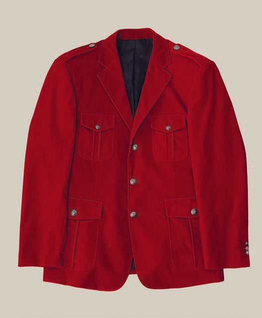 Inserch's Velvet Military Blazer BL569-30 in red combines a sophisticated jacquard pattern with a buttoned front, flap pockets, and shoulder epaulets on a plain background.