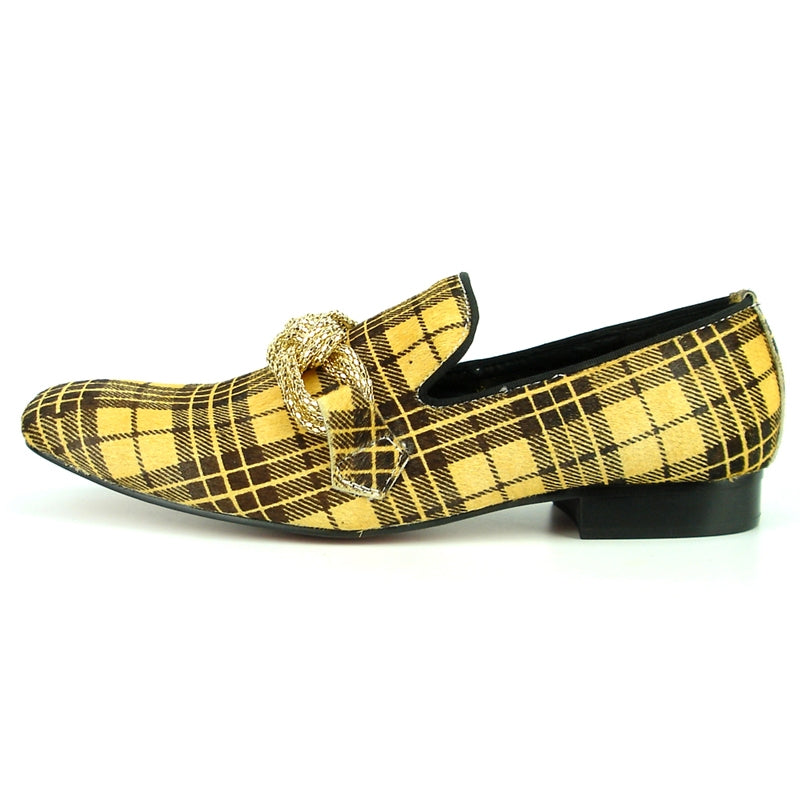 The FI-7291 Black Yellow Pony Hair Fiesso by Aurelio Garcia from the Fiesso brand features a fashionable loafer design with a decorative gold chain across the top, accentuated by its striking yellow and brown plaid pattern.