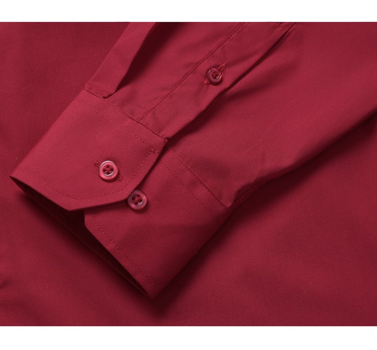 The Renoir VERNO Brick Red Classic/Regular Fit Long Sleeve Spread Collar Dress Shirt TC626 showcases a spread collar and long sleeves, with a close-up view emphasizing its classic fit and detailed fabric texture.