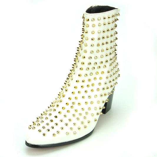 Introducing the FI-7142 White Gold Fiesso by Aurelio Garcia, a striking fashion boot with a leather upper embellished with gold spikes. Featuring a pointed toe and ankle-length design, this bold statement piece exudes elegance and edge.