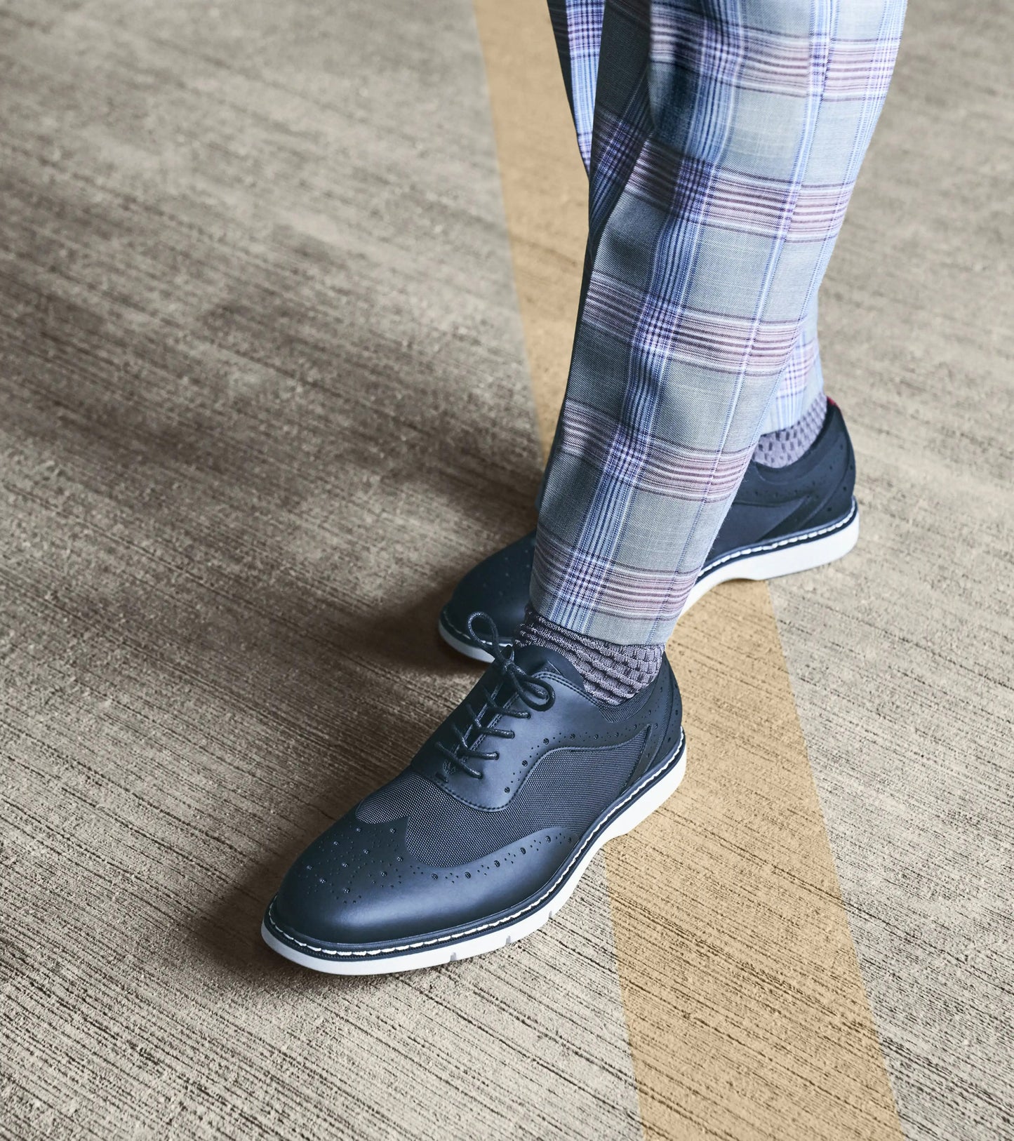 A single Stacy Adams - SUMMIT Wingtip Lace Up shoe in navy, featuring perforated leather with a white sole and wingtip design, viewed from the front.