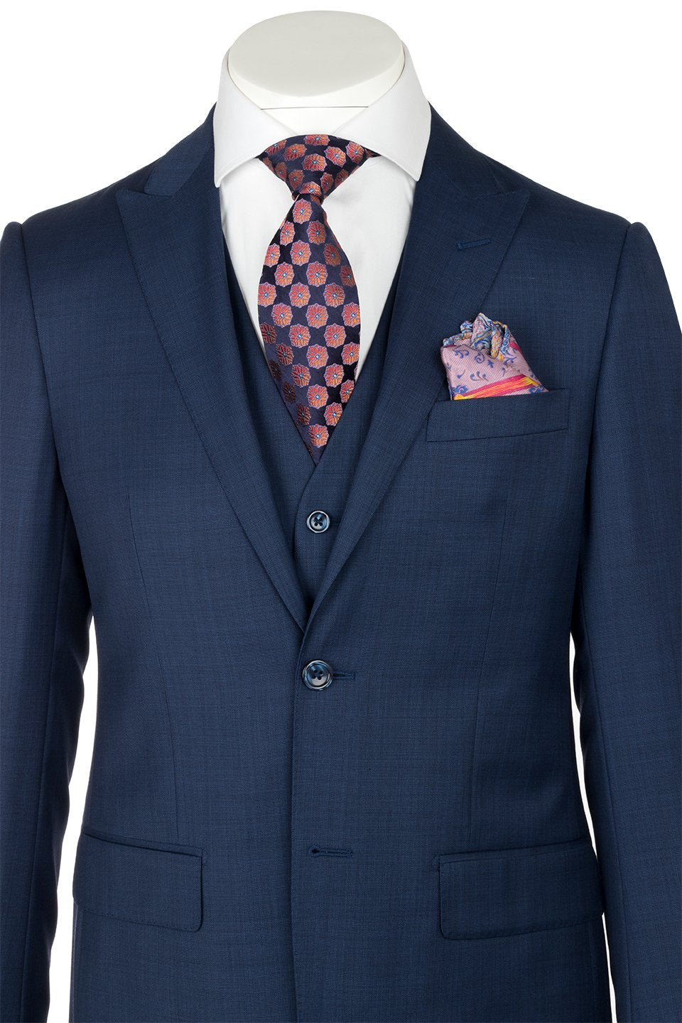 Tiglio Luxe Tufo, Modern Fit, BLUE SHARKSKIN, Pure Wool Suit & Vest TS4066/2