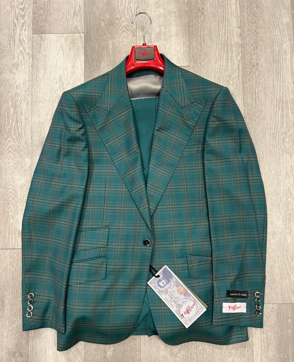 Tiglio Rosso Orvietto Green/Camel Plaid Wool Suit/Vest TL2609/10 (Single Pleated Regular Fit)