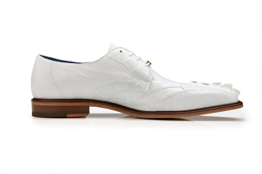 Presenting the Belvedere - Valter, an elegant shoe crafted from genuine Caiman crocodile and lizard leather in a white finish. This lace-up dress shoe features a wooden sole, low heel, and luxurious leather lining, showcased beautifully in a profile view.